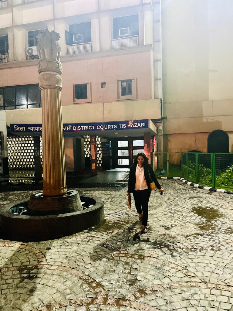 advjs25js's tweet photo. You can’t change anything if you are not obsessed- Yes, despite being a lady lawyer, I am obsessed with this profession. I still remember that I had been asked by number of people to not to get into litigation as this profession is not easy for females but I personally believe https://t.co/IKrsivV7sk