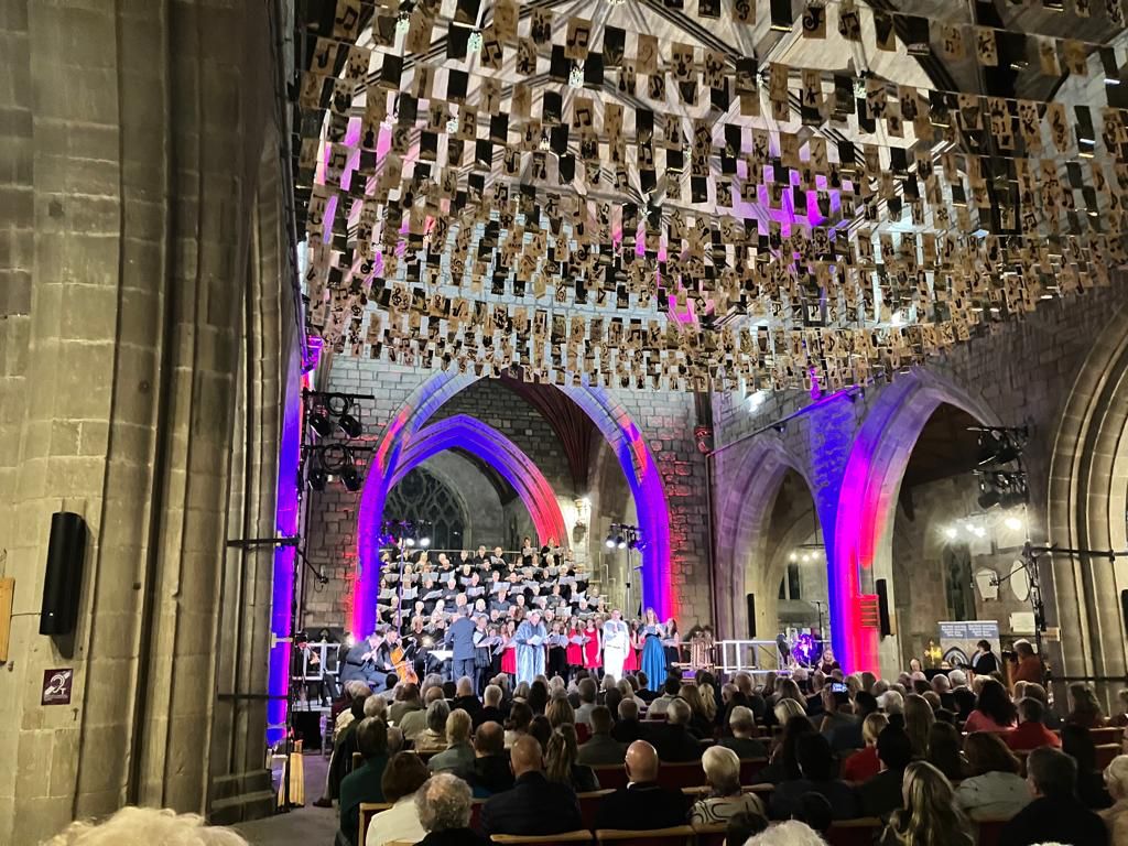 RobGuyConductor's tweet photo. On cloud 9 after last night! 
@nwimf @PaulMealor @Anniecanu @NEWSinfonia @BethanHarp @ClwydTweets Youth Choir @corcytganclwyd @lisadafyddsop Trystan Lewis Dafydd Jones NEW Voices
#Wales #opera https://t.co/y5gGZEfQK0