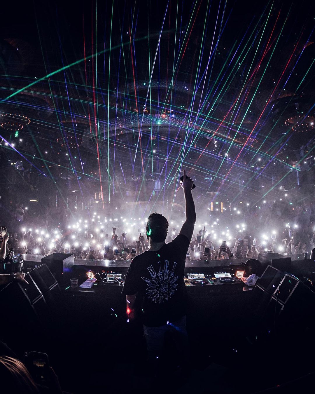 MARTIN GARRIX on Twitter "Incredible scenes last night in Vegas