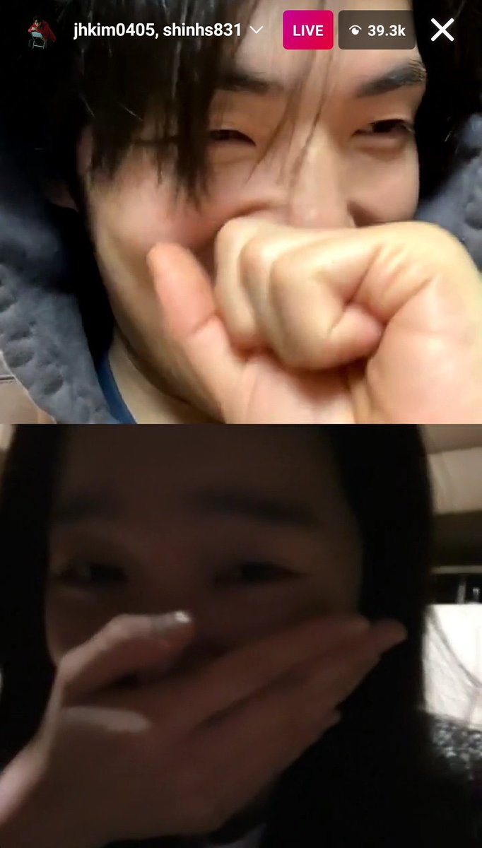 JungHyeGlobal's tweet photo. 19 months ago, we witnessed this legendary labang 😭🫂 

#HappyJungHaeDay
 #kimjunghyun #김정현
#shinhaesun #shinhyesun #신혜선 https://t.co/biVoiNK7GF