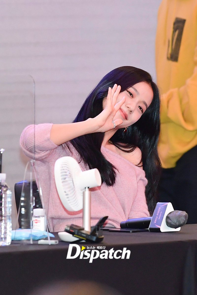kale_0o's tweet photo. Iki menungso opo udu sih 🥺 https://t.co/I5A7l1kQHJ