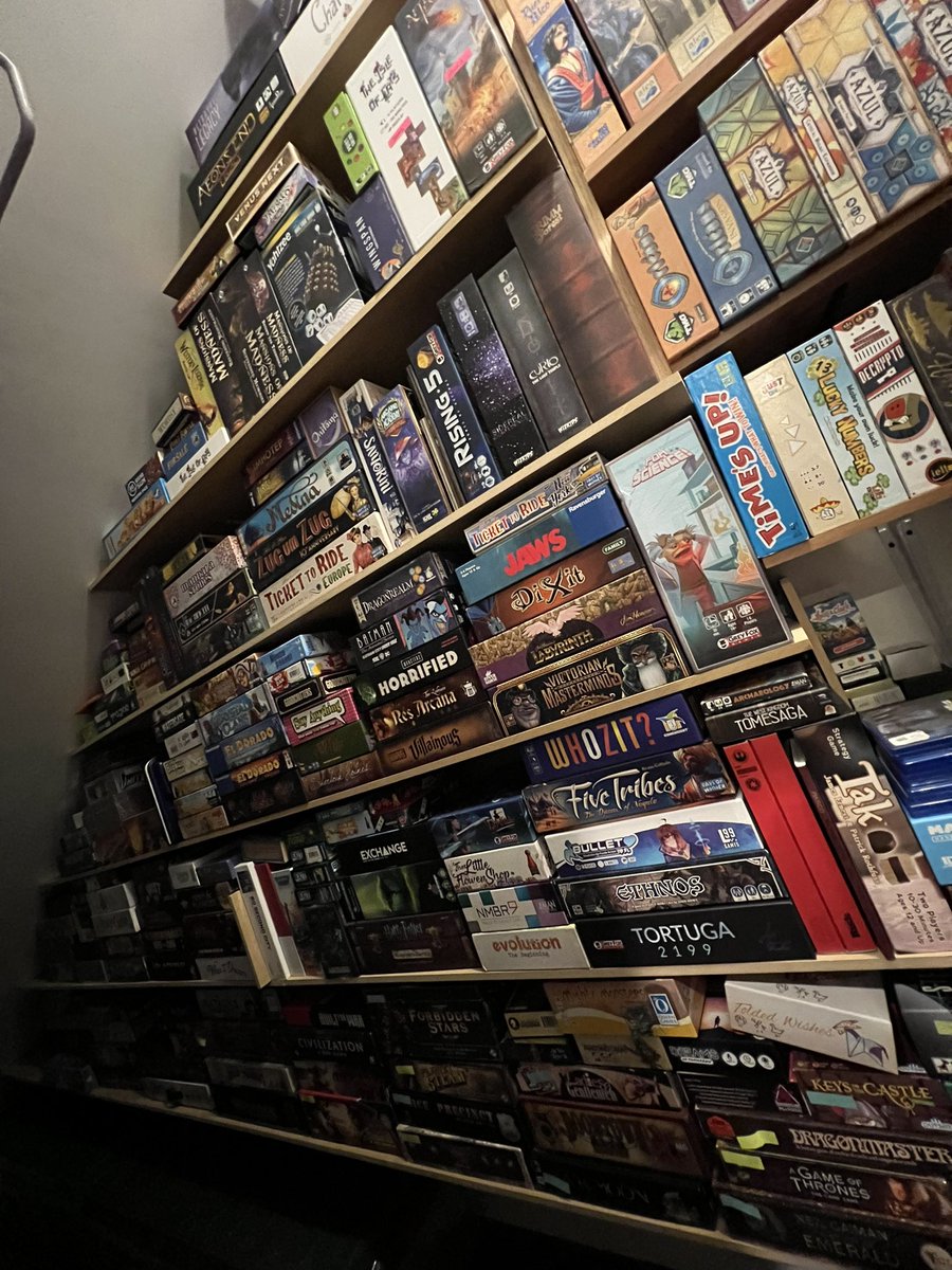 Seidule's tweet photo. @HeartBoardGames More pics! https://t.co/027VYwMP2t