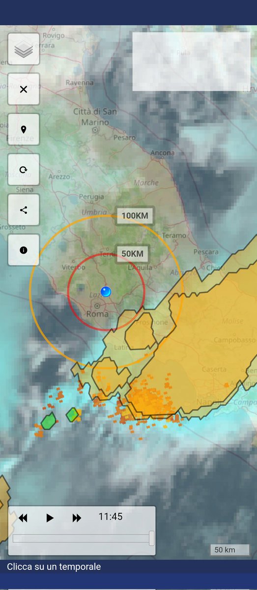BenjaminMeteo's tweet photo. Pericoloso V-shape autorigenerante sul mar Tirreno di fronte alla #Campania. Attenzione per forti #temporali. #Benjamin app #Nowcasting #maltempo https://t.co/eoYroMkse0