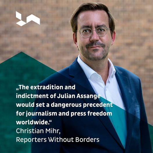 #JulianAssange  'would be the first whistleblower to be prosecuted under the Espionage Act, without being able to benefit from a public interest defense.'