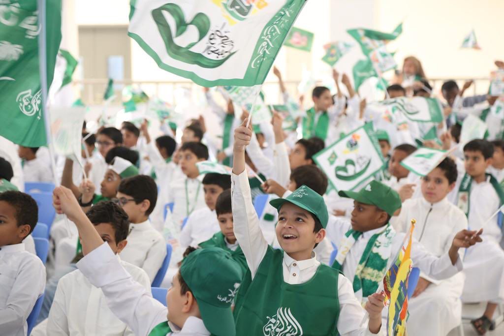 moe_gov_sa's tweet photo. صور من احتفالات المدارس في مناطق ومحافظات المملكة؛ بمناسبة #اليوم_الوطني_السعودي_92..
#هي_لنا_دار https://t.co/S4xrRylxdU