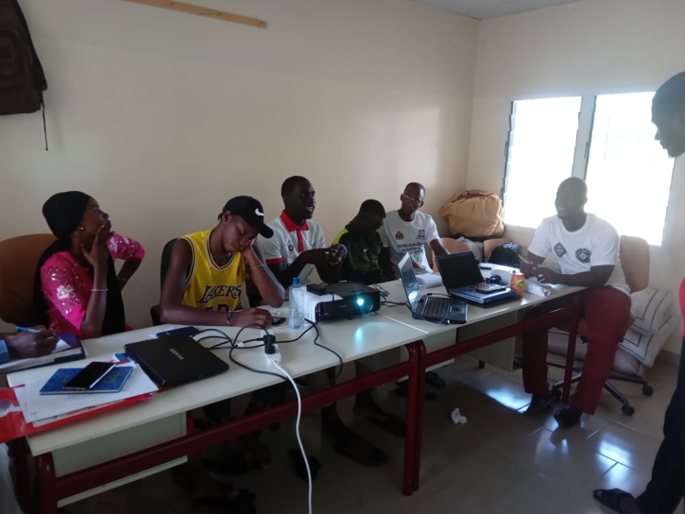 CeesayHamza's tweet photo. Yesterday, we wrapped up the training with sense of satisfaction. Thanks @ActivistaGambia for the resource material used for the training.  @Moherst_GMB @MOYSTheGambia #YouthLeadershipDevelopment https://t.co/9WB1qHtdXr