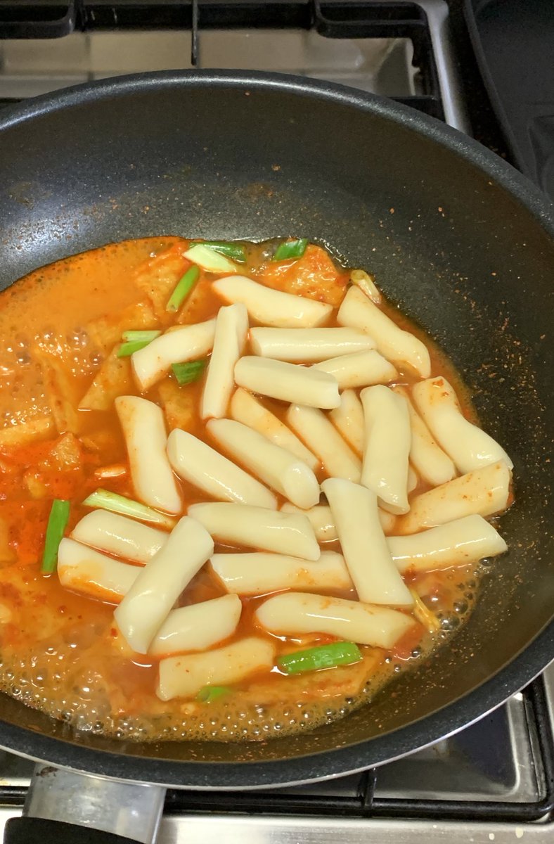 푸슝에 질문 들어와서 올려보는 시장st 떡볶이 레시피 ! (1인분 기준) 타래로..