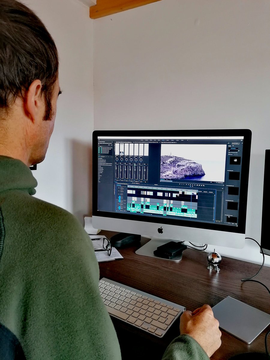 anorakfilms's tweet photo. ¡Últimos retoques! Después de dos meses de preproducción y uno y medio de rodaje y postproducción, estamos convencidos de que nuestro minidocumental sobre los franceses de #Cabrera estará a la altura de su historia. Pronto podréis ver el resultado en BBC Reel. https://t.co/p2E1IFf5sD
