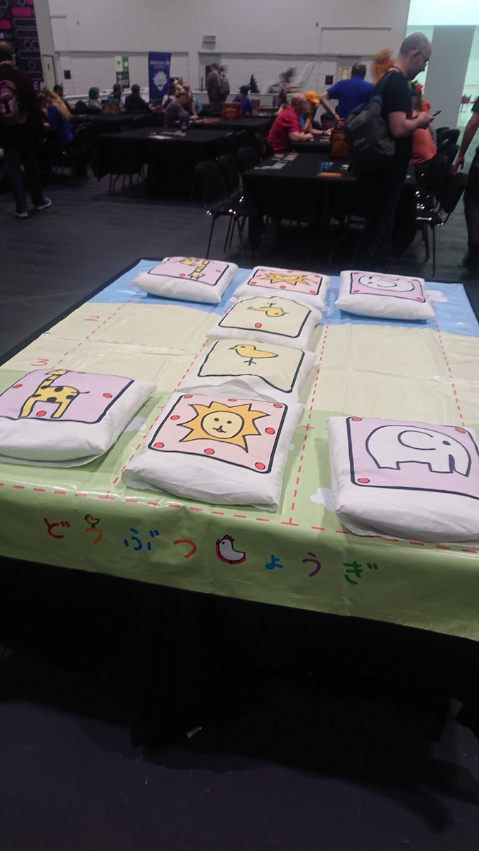 zoople's tweet image. This takes "cozy" gaming to the next level