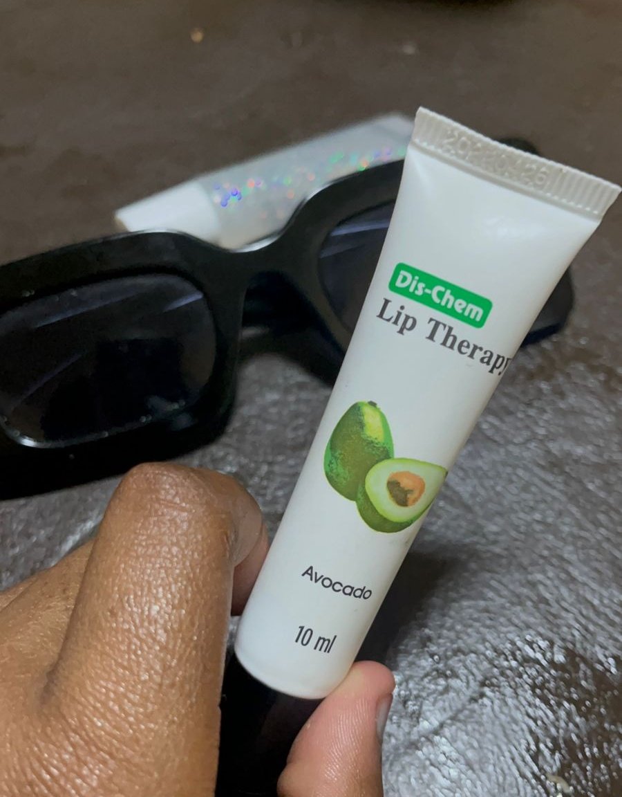 TheeSkarlet's tweet photo. huns who use this🚩! #run #liptherapy #dischem #becareful https://t.co/cR9qJcTPU5
