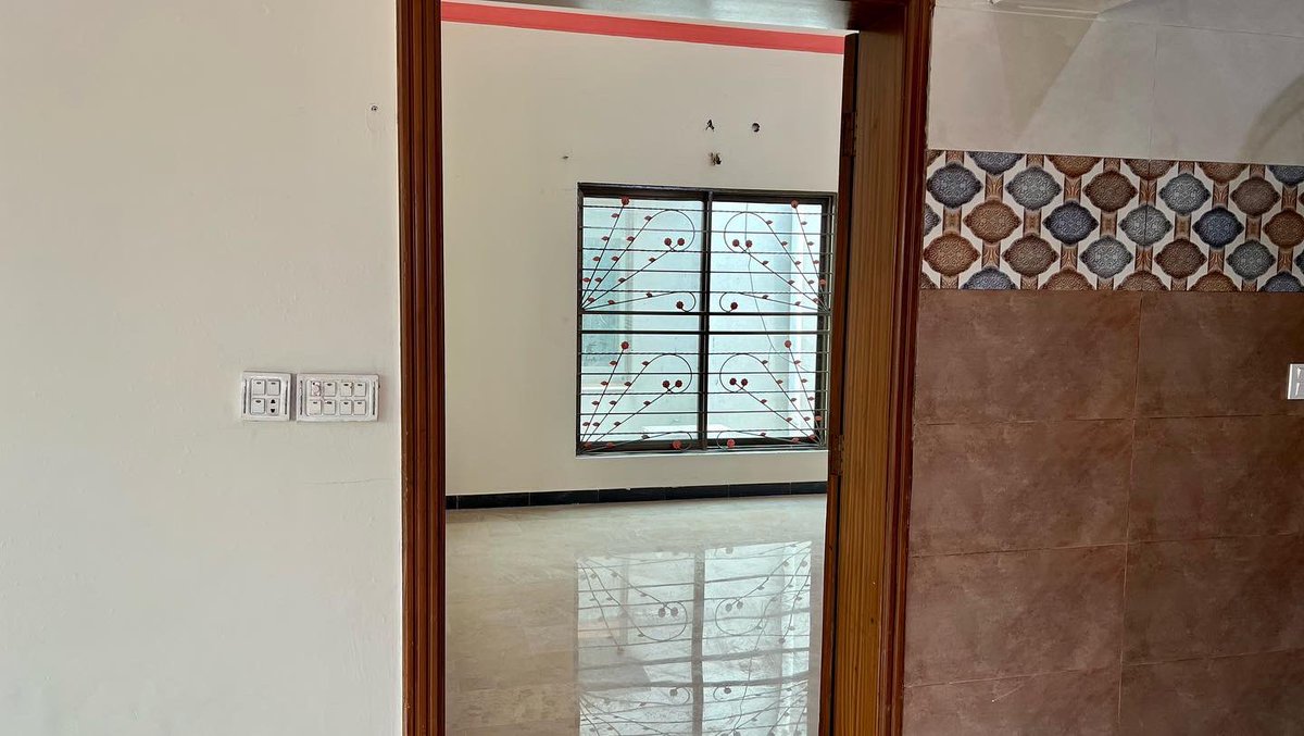 jaidaddeveloper's tweet image. Upper portion for rent in Bahria town Lahore 👉 jaidaddevelopers.com/contact 🏡 #bahriatownlahore #rent #house #home #tenant @jaidaddevelopers