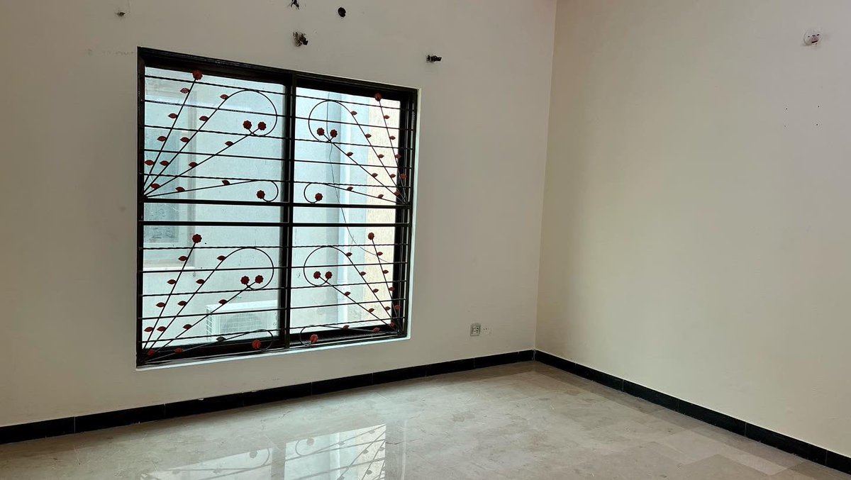 jaidaddeveloper's tweet image. Upper portion for rent in Bahria town Lahore 👉 jaidaddevelopers.com/contact 🏡 #bahriatownlahore #rent #house #home #tenant @jaidaddevelopers