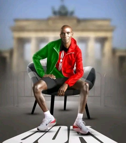 PriorityWild's tweet photo. SALUTE to World Marathon Record Holder @EliudKipchoge breaks his own World Marathon Record and Winning the Berlin Marathon at 2:01:09.  #BerlinMarathon #Kenya #Homeofchampions #GOAT https://t.co/wRsE572YV3
