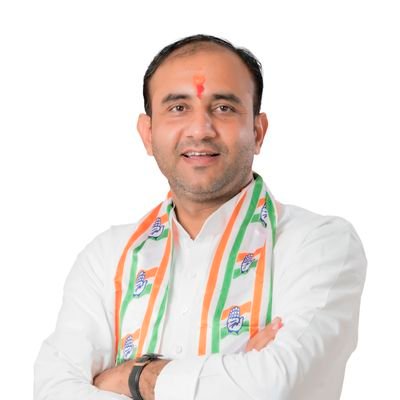 राजस्थान विधानसभा के पूर्व उप मुख्य सचेतक,रानीवाड़ा के पूर्व विधायक <a href="/RatanDevasiINC/">Ratan Devasi</a>   जी को जन्मदिन की हार्दिक बधाई एवं शुभकामनाएं।