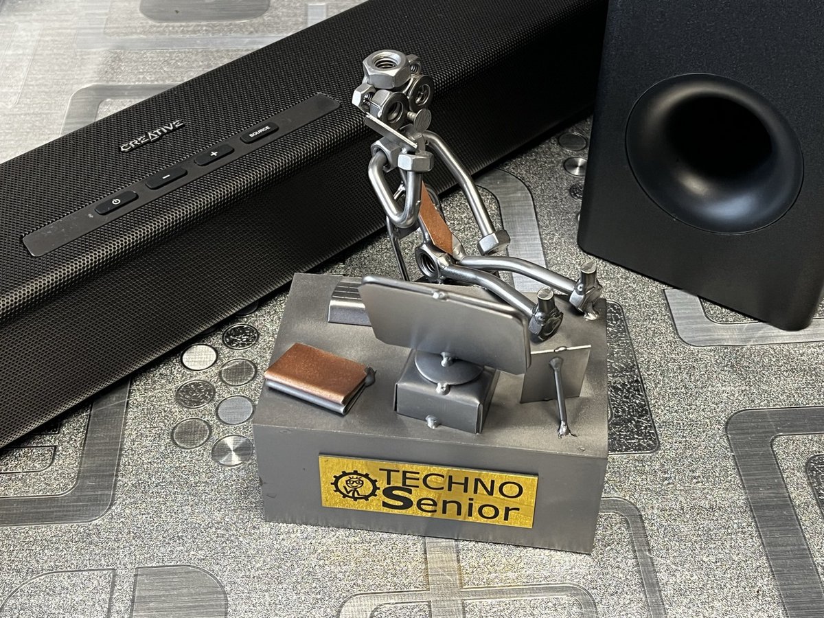 TECHNOSenior1's tweet photo. Creative #STAGE360 – pokusiliśmy się o test zestawu kina domowego, na który składa się soundbar w systemie 2.1 z technologią Dolby Atmos z przewodowym subwooferem. Czy, szukając zastawu na Mundial w Katarze warto nabyć – Creative Stage 360?
@CreativePolska
https://t.co/u4FOy9mKjf https://t.co/RlU8AOYgfL