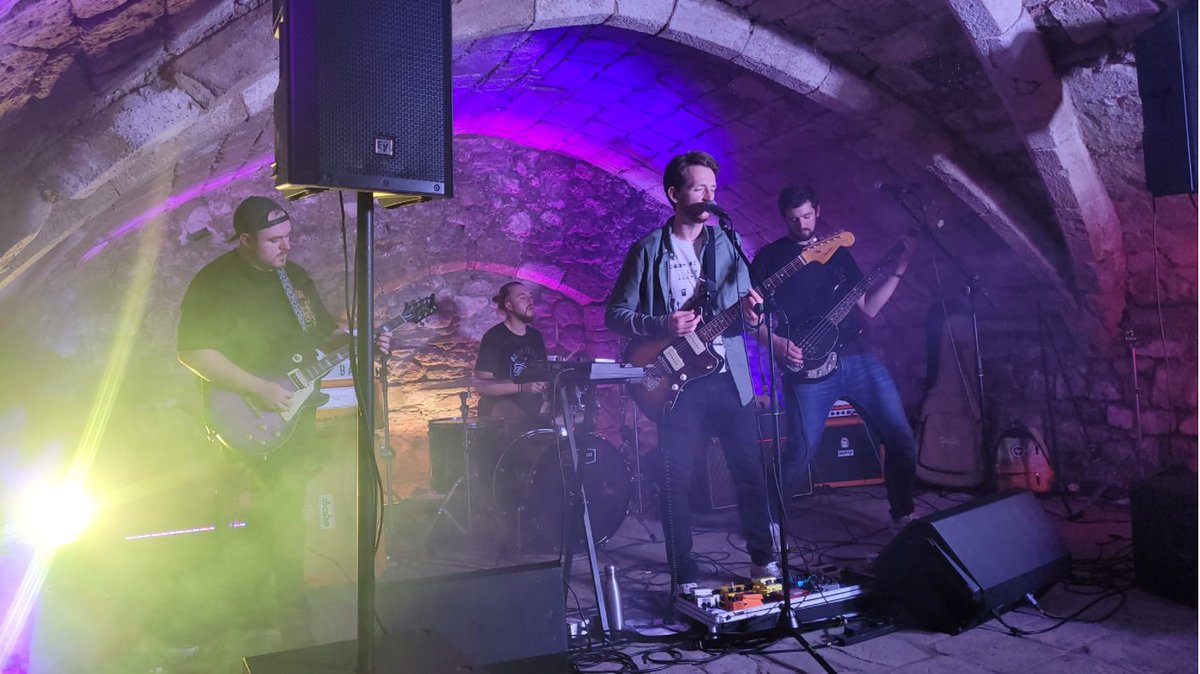 Big thanks to <a href="/musicinthecity/">Music in the City</a> and everyone who came out to see us yesterday. We promise to be back gigging soon! Photo: 1801Photography