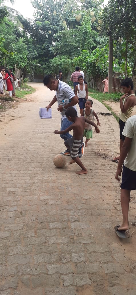 psjohnlongkhaye's tweet photo. Milanpur, Sontala, P. O Mirza, Kamrup district, Assam. "Field Visit".  @nss_rdguwahati @_NSSIndia https://t.co/bpaNjwUUer