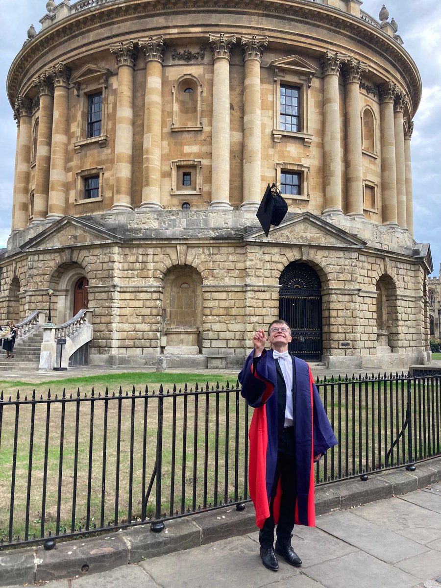 Back in Oxford for the DPhil graduation 👨‍🎓📜