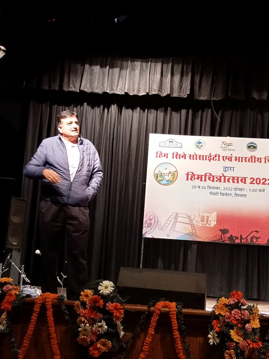 AdvaitaKala's tweet photo. Actor Arun Arora ji on the legend of Gaiety Theater #AzaadikaAmritMahotsav #bharatiyachitrasadhana #himcinesociety #himachal https://t.co/aDN0CGw4Xz