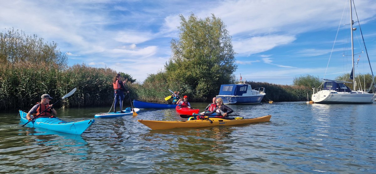 HurrelPaul's tweet photo. River day yesterday #kayak #paddleboarding #canoeing https://t.co/One8BTLoyB