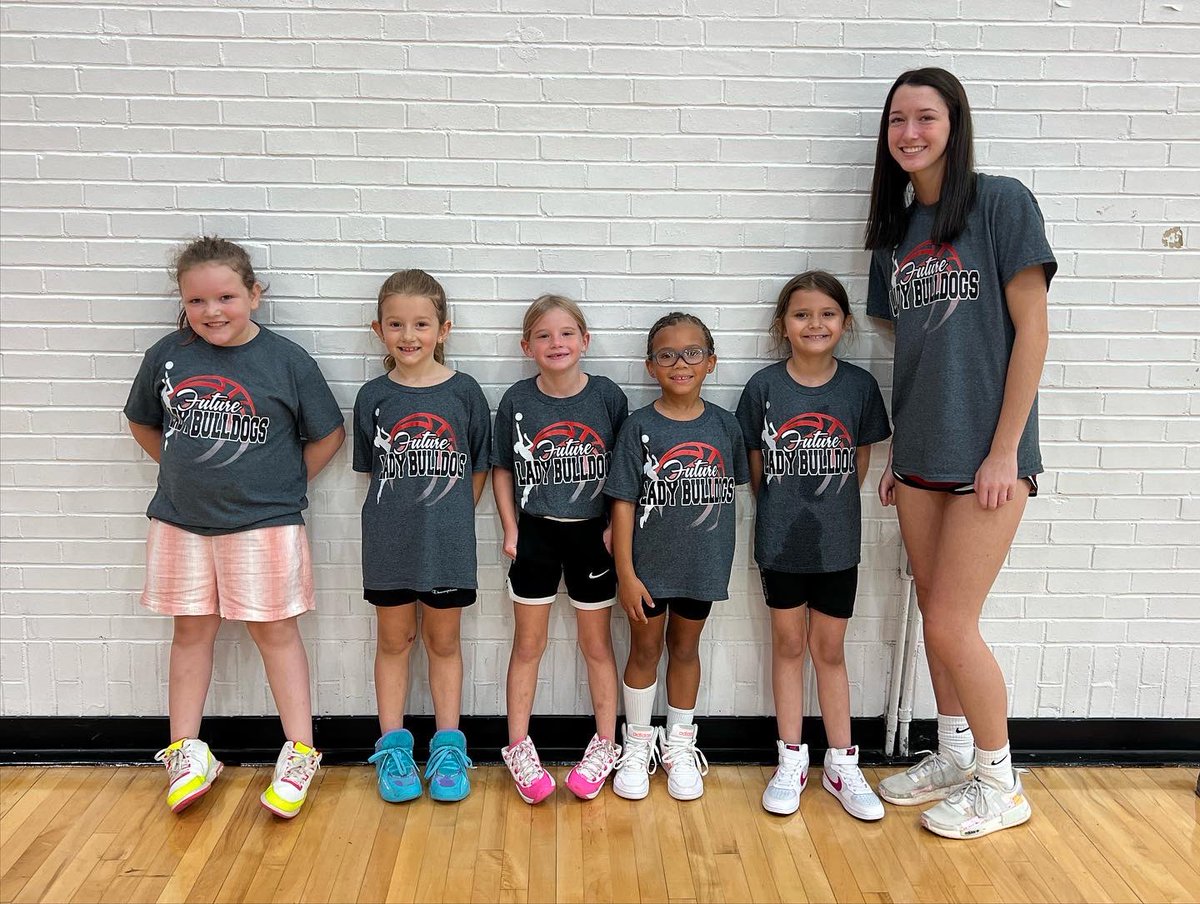 NewAlbanyGBB's tweet photo. And that’s a wrap on our Future Lady Bulldogs League! 🔴⚫️🏀

Until next year! Feel free to tag and share! https://t.co/8nhGQbGnPU