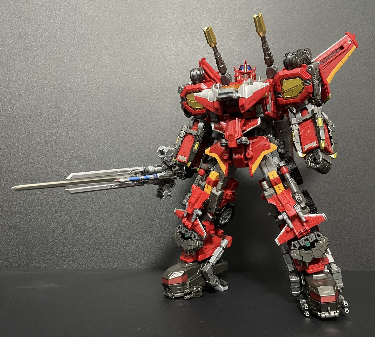timcheu83858674's tweet photo. 三色の戦士が集結！🔵 🔴 ⚫️

 #ダイアクロン https://t.co/q680UTLJBi