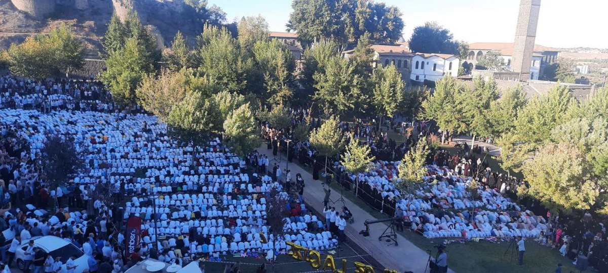 İman ve iradenin neler yapabileceğini herkes gördü.

Âlemlerin Rabbine hamd olsun. 

#HayatNamazlaGüzeldir