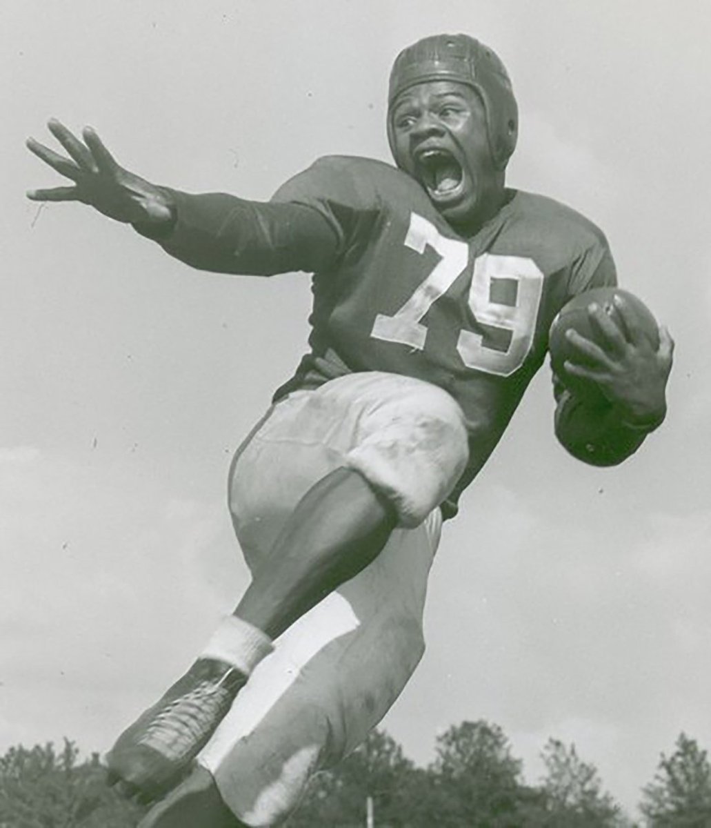 ProFootballHOF's tweet photo. #OTD in 1904, Charles Follis played for a team called the Shelby Blues. It was the first time ever where it's known conclusively that an African-American player was paid to play pro football.

Follis' nickname?

The Black Cyclone.

Full Story: https://t.co/SioyzE7XTa https://t.co/A8IsMkMvA5
