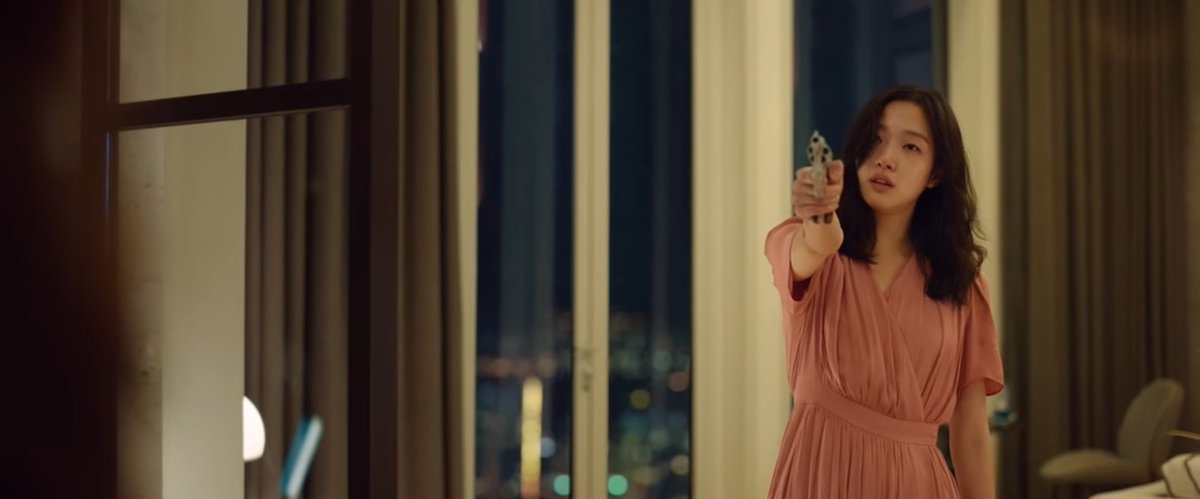 cinehann's tweet photo. kim go eun — gun

little women                              the king : eternal monarch https://t.co/coMGYFkLAE