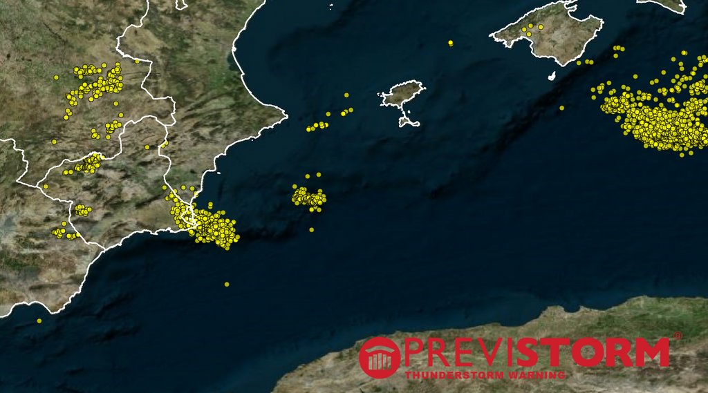 INGESCO's tweet photo. En las últimas 2 horas han sido detectados 5608 rayos en el sudeste de la Península Ibérica. #INGESCO https://t.co/OIF2JsPo17