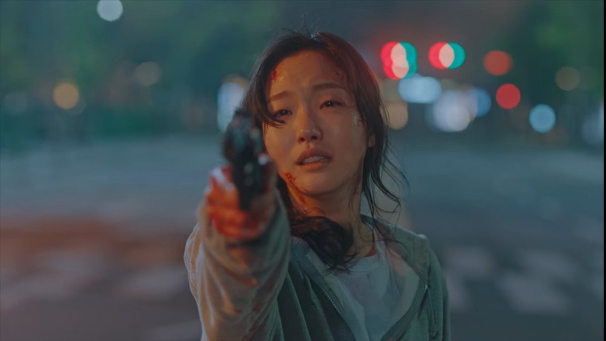 cinehann's tweet photo. kim go eun — gun

little women                              the king : eternal monarch https://t.co/coMGYFkLAE