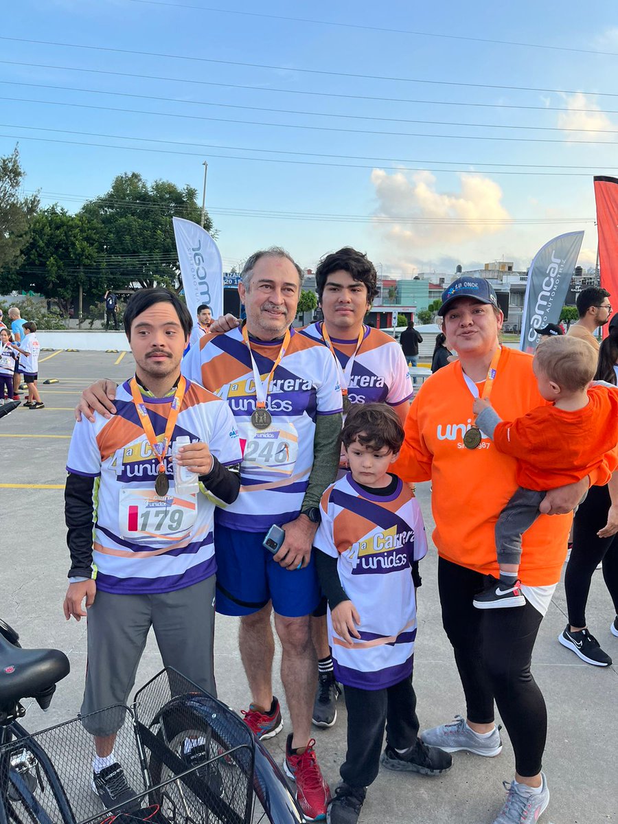 JorgeeCabreraG's tweet photo. Feliz participación en la 4ta Carrera Unidos
#yosoyparte
#unidosgdl https://t.co/WOYeIaBzON