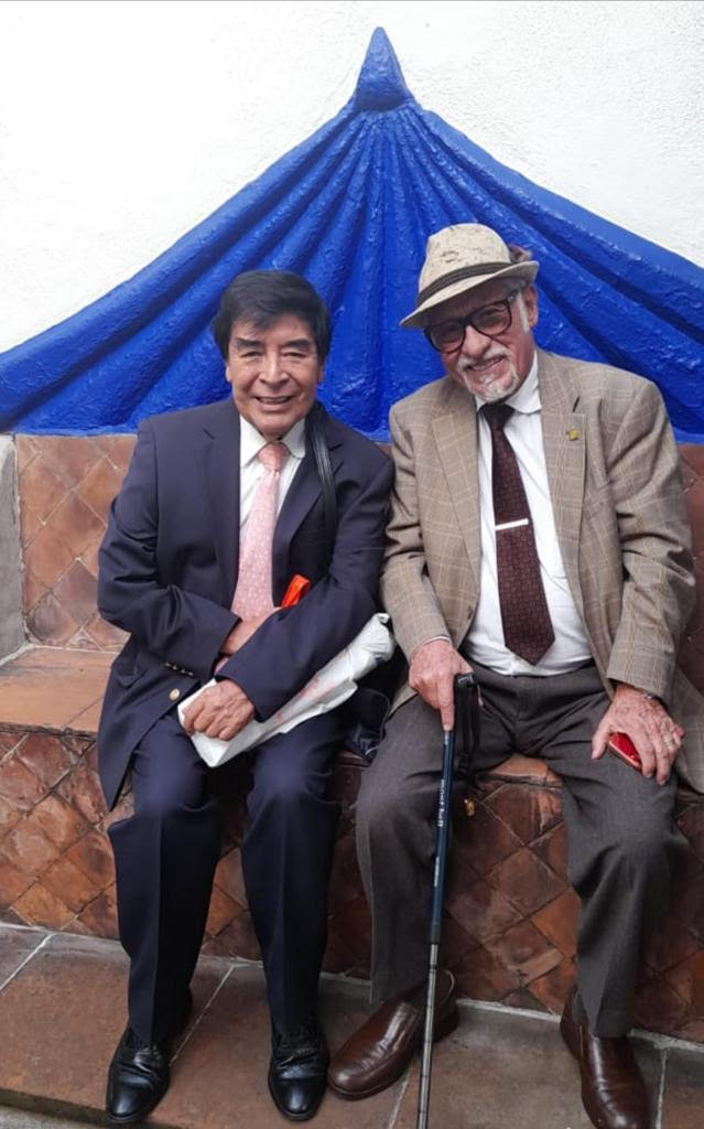 AcadMexCienPen's tweet photo. Moisés Moreno Hernández ( @CEPOLCRIM_MX ) y Luis Rodríguez Manzanera ( @luroma13 ), miembros de la Academia Mexicana de Ciencias Penales, al concluir el seminario internacional celebrado en la Facultad de Derecho de la UNAM: https://t.co/VGlMp6lvMW