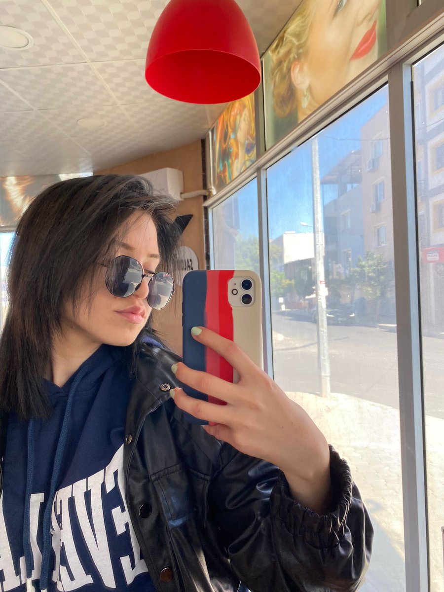 Aleyna Kart (@aleynaa435) on Twitter photo 