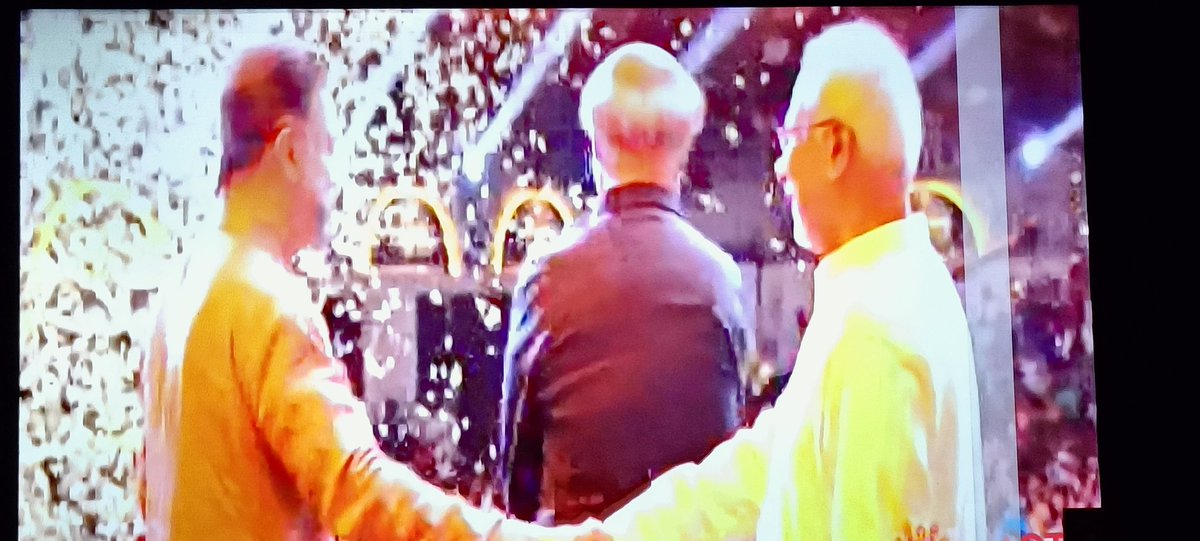 Darling12Dilip's tweet photo. Ponniyin Selvan audio launch historical moment 
#PonniyanSelvan1 #PonniyanSelvan #Rajinikanth #RajinikanthArmy #KamalaHarris #kamalakhan #kamalahasan #manirathama https://t.co/lf3nlkes76