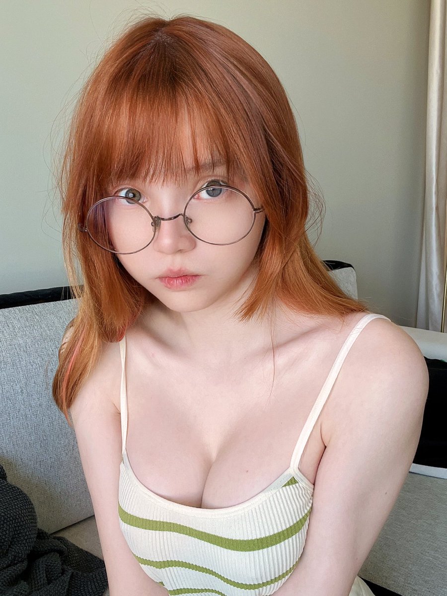 ReneeRo34039394's tweet photo. My camming account | Join & Tip me here ⬇️
https://t.co/gsxGea3tJI
#camgirl #chaturbate #myfreecams #bongacams #naked
#hot #sex #amateur #porn #blowjob #adult #bigTits #nsfx #milf #pussy #teen #xxx
#NewProfilePic https://t.co/3URZJIhWOs