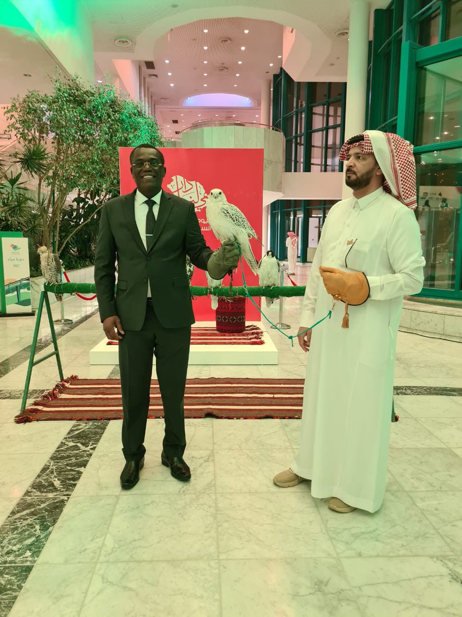 S.E.M. Dr. Guy Ibrahim Membourou tweet media