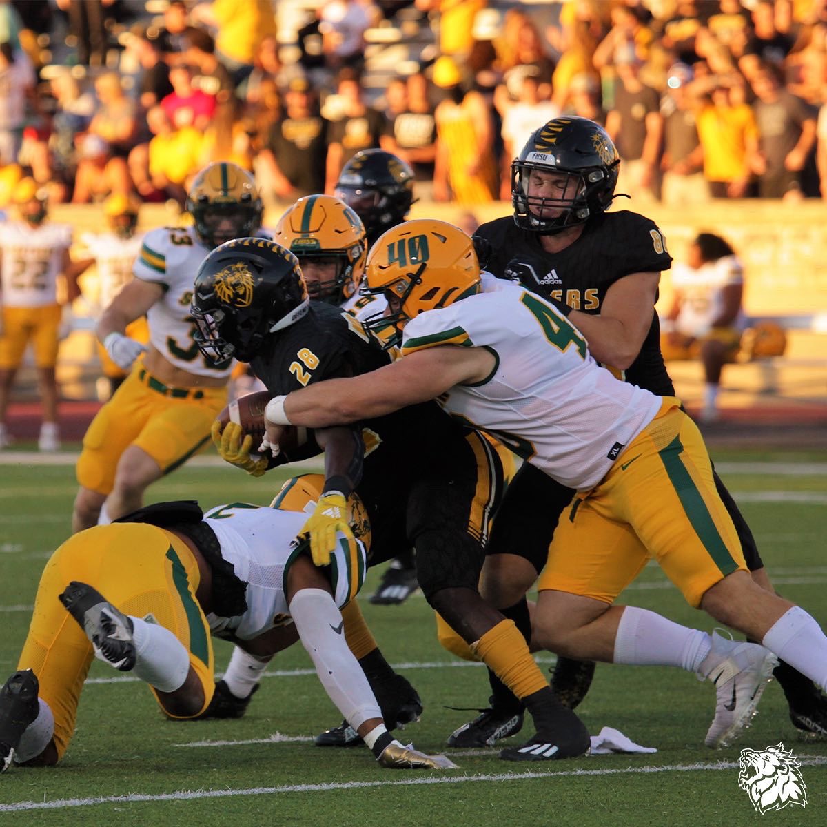 MOSOFootball's tweet photo. Last night in Hays, the Lions broke an 8 game losing streak against the Tigers and beat them on the road for the first time since 2010. The Lions are now 3-1 for the first time since 2013. #LetsRoar 🦁 https://t.co/lrMzpvZ7Ra