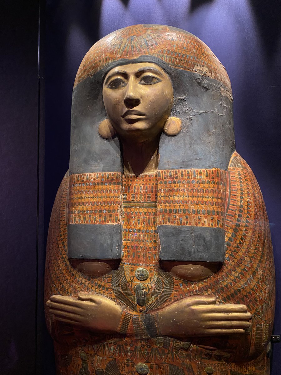 TheAncientWorld's tweet photo. Painted and Gilded Cedar Outer Coffin Lid of Pinudjem's wife, Princess Nesikhonsu, Cedar, Pigment, Gold, Third Intermediate Period, Dynasty 21, Egyptian Museum
#RamsesTheGreat @deYoungMuseum https://t.co/ABGNEakF43
