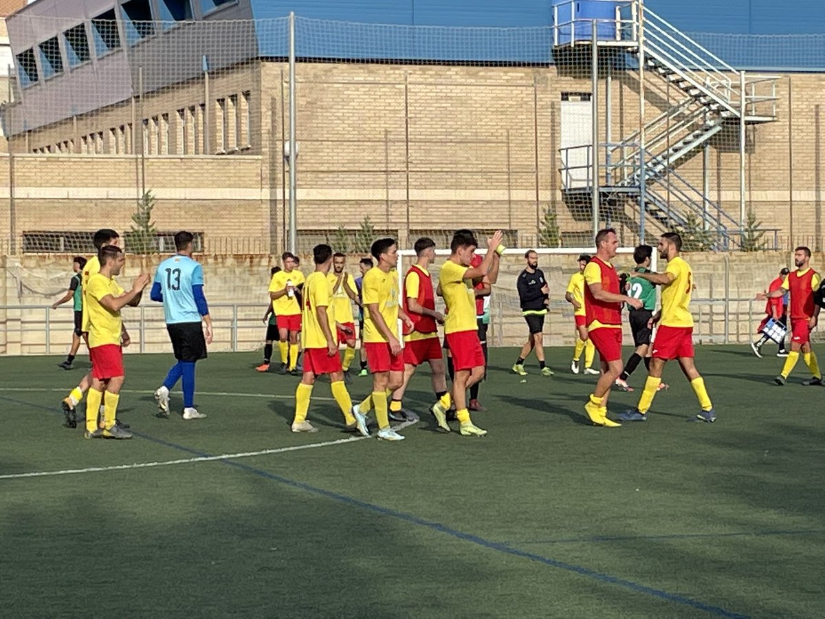 💪 Primera victoria de la temporada 
😄 Freddy nos dio la victoria en los minutos finales 
📍 <a href="/elganchocf/">El Gancho CF 🟩⬛</a> 1-2 <a href="/cdmores/">ᴄʟᴜʙ ᴅᴇᴘᴏʀᴛɪᴠᴏ ᴍᴏʀés ⚽️🥅</a>