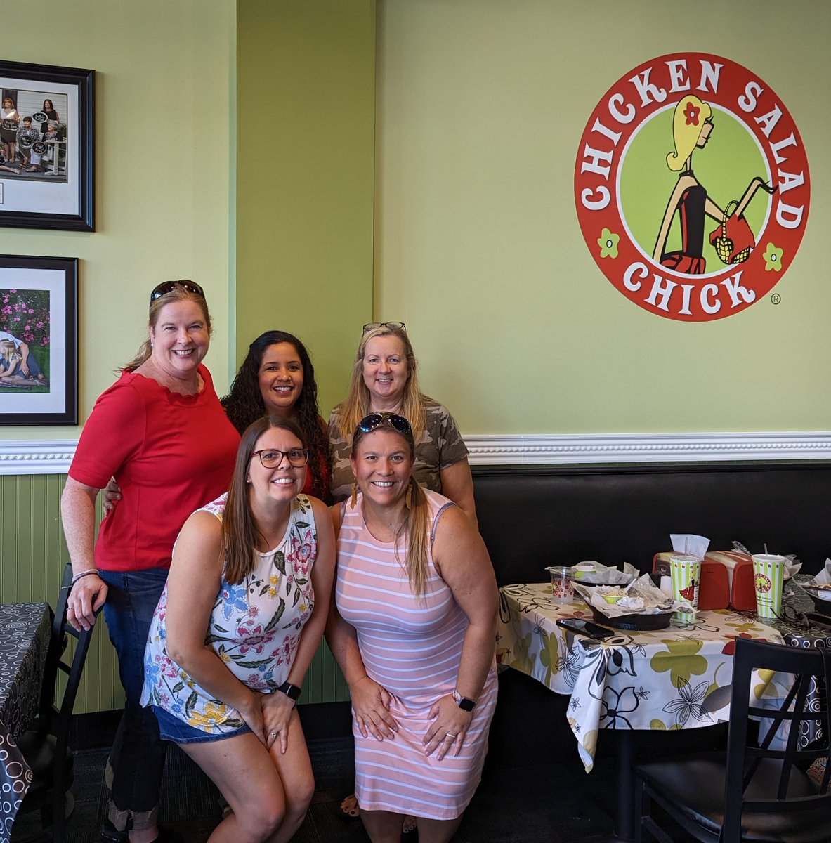 careersatflvs's tweet photo. #teamFLVS in Okaloosa had a fun team meet up at Chicken Salad Chick last week! 💙
#companyculture #communitymeetup https://t.co/VfLB17CiIp