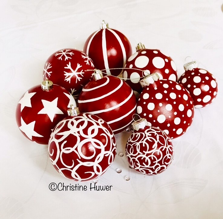 ChristineHuwer's tweet photo. #Originale im #SALE mit 10% #RABATT #Christbaumkugeln #Weihnachtskugeln #Holzboxen #Boxen #Leinwand #Unikate #Sammlerstücke #weinrot #ornament #handbemalt #Geschenkidee #Geschenk #Toskana #art Foto zeigt nur Beispiele! WERBUNG ©Christine Huwer https://t.co/DQ3ELhPWkZ via @Etsy https://t.co/DYpDTaoiGy
