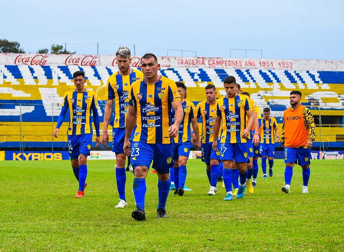 ¡QUE GANE LUQUE Y TODO EL AÑO ES CARVANAL!🎶
🔵🟡¡Más cerca que nunca!🔵🟡
#ContigoSiempreLuqueño