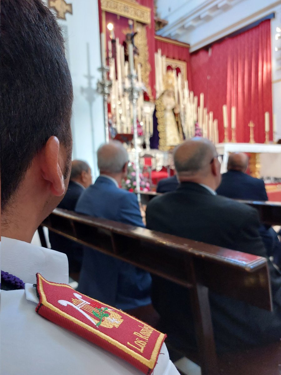En el día de hoy estamos disfrutando del Pregón Extraordinario de <a href="/granpodertocina/">Hermandad Gran Poder</a> 💜🌹
