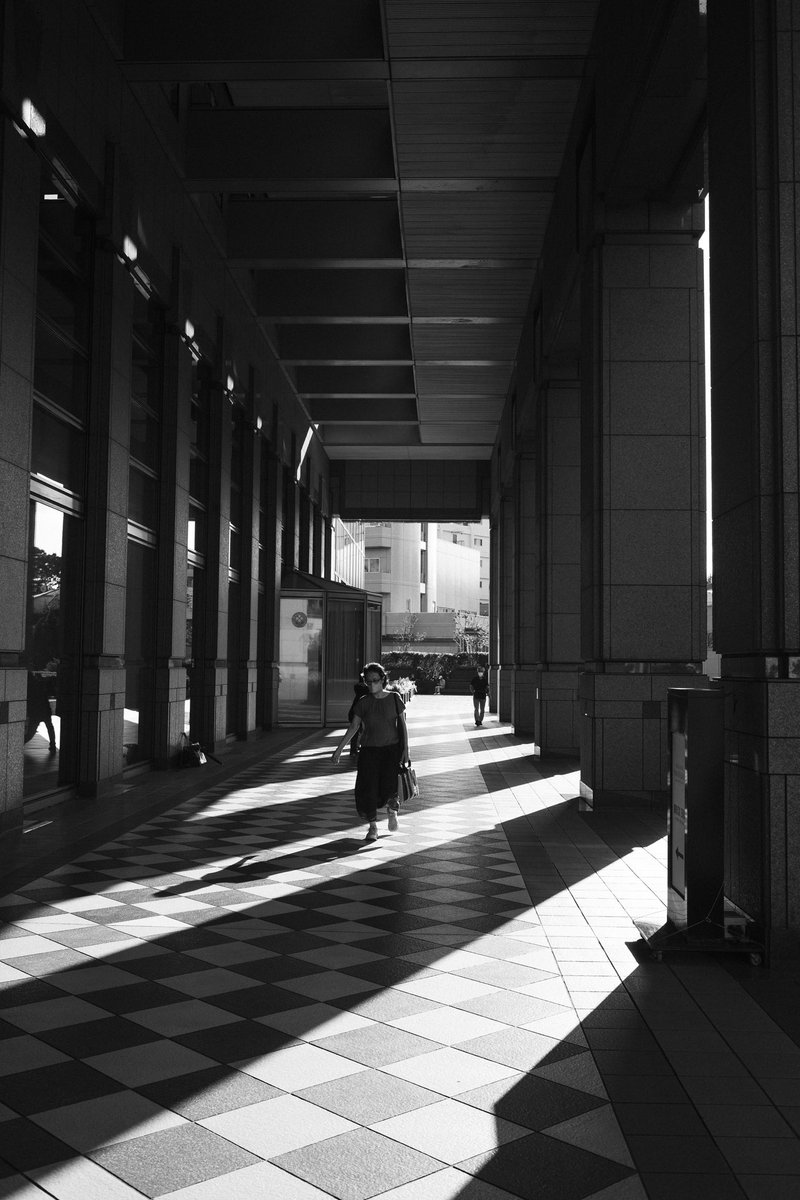 style_k_'s tweet photo. Leica M10
Summicron 35mm f2 2nd

　#オールドレンズ #leica #summicron #街ブラphoto  #キリトリセカイ  #コバヤシノライカ  #leicacamera #ライカ　#candit https://t.co/YehWdb0W94