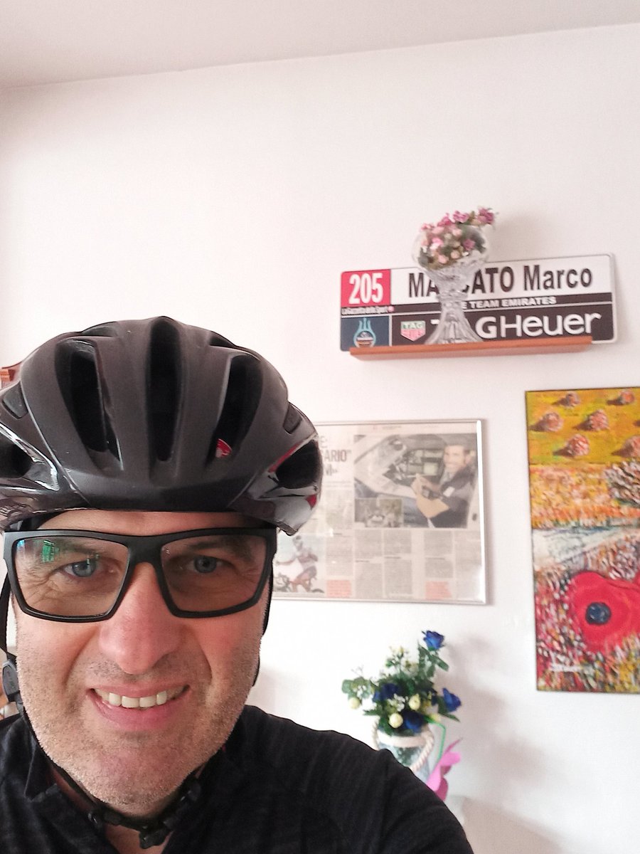 FavaroMarco's tweet photo. Ciao @MarcatoMarco stamattina trattativa per cena di Baccalá da Amelia. Ora attendiamo la tua disponibilità.  A presto e.....A TUTTAAA! https://t.co/MnjEu2nuLX