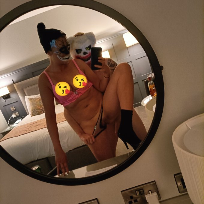 Check this dirty slut out 😍🥵👀 who wants her 😺 https://t.co/M4PUdfHckB<a href="/tag/sexy"class="tags"><span>#sexy</span></a><a href="/tag/onlyfansbabe"class="tags"><span>#onlyfansbabe</span></a>