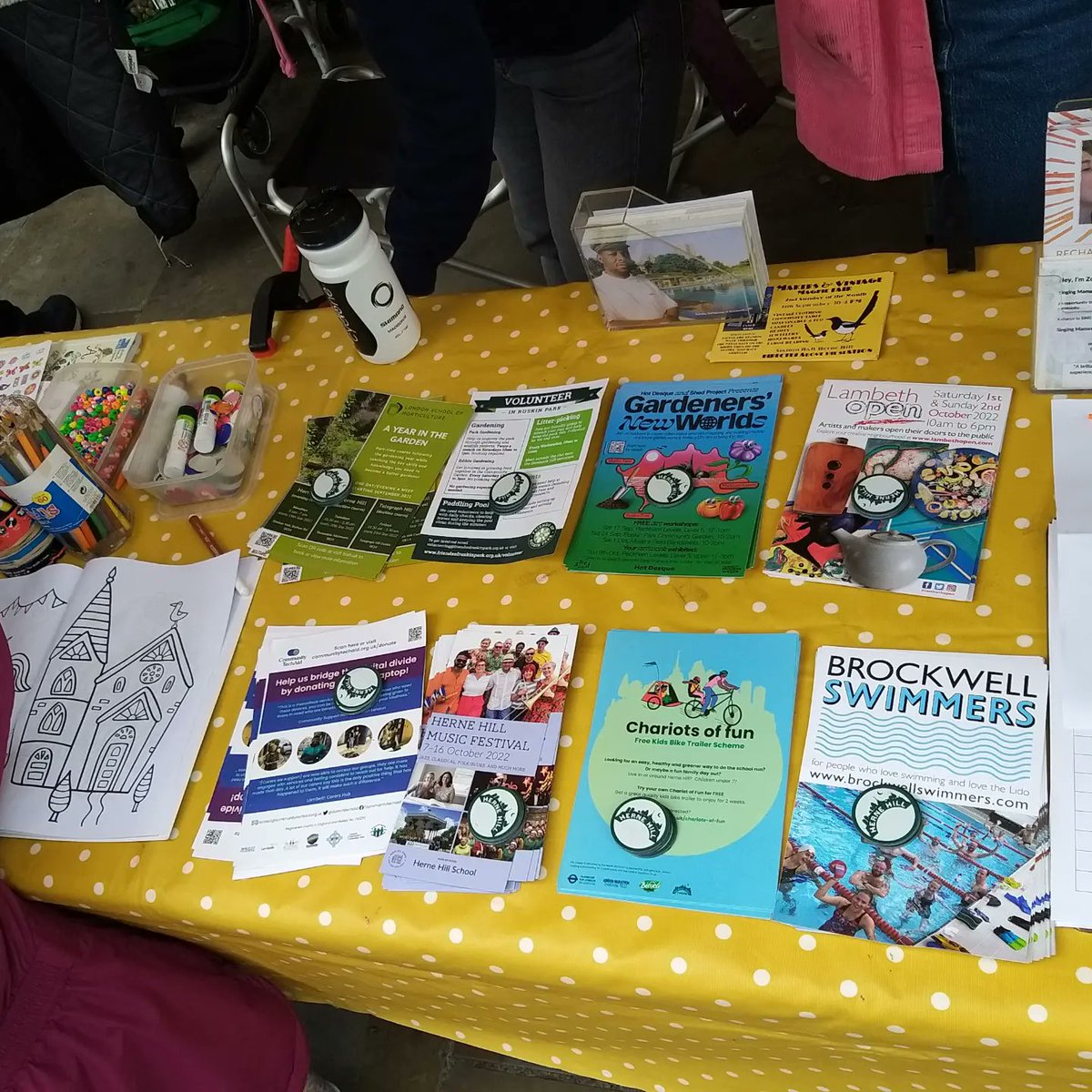 HHcommunitytent's tweet photo. Lots going on at the community stall today! We had @brockwellswim with us this morning and @HHWR_ has just set up for the afternoon. 
We've got info about local groups and events, @hernehillmfest programmes, and colouring and stickers for the little ones. 
#hernehill #southlondon https://t.co/EtaN7KDDZD