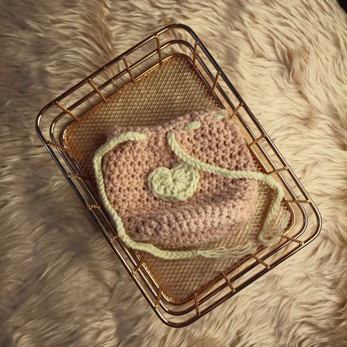 lucipuree's tweet photo. Preparing for my small business soon! #crochet #crocheting #yarns https://t.co/BGSdb5c2f8