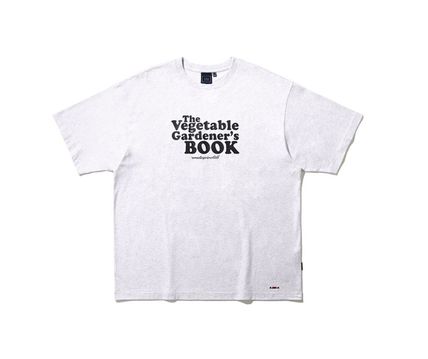 kotatsu0531's tweet photo. 【Seventeen ウジ】着用ROMANTIC CROWNのVEGETABLE GARDNER TEE＾＾

https://t.co/kncT5klsIg

https://t.co/KJVUIaIXKJ

カラーはライトグレー
サイズはS、M、L、XL 

SEVENTEEN着用商品一覧↓
https://t.co/Pj8DmTPBhx

#seventeen #ウジ #ROMANTICCROWN https://t.co/Wbx8XEapsv